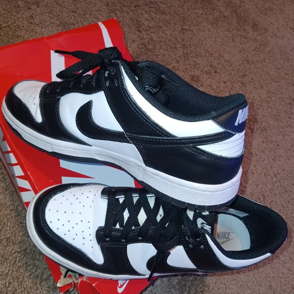 Nike Dunk Low (Grade School) - Picture 4 of 5